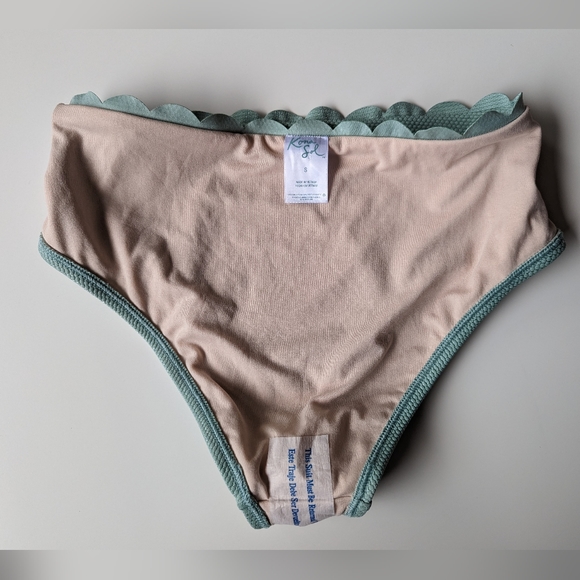 Kona Sol Swim Bottom size S High Waisted scalloped edge - Picture 3 of 4